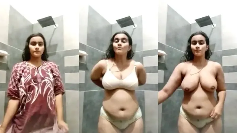 Goa model striping and show her boobs – Indian porn video
