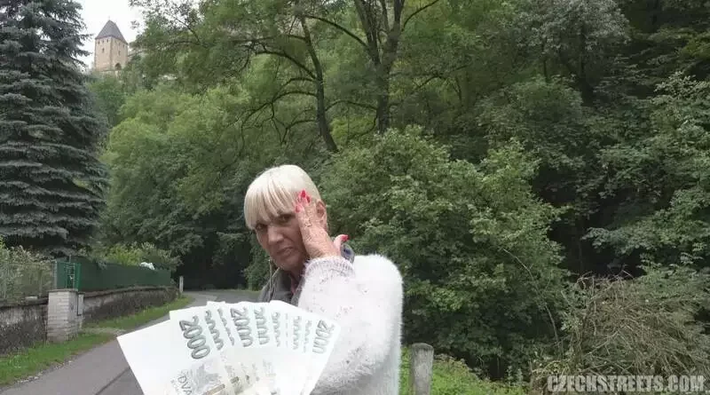 Onlyfans CzechStreets Tour Guide From Karlstejn