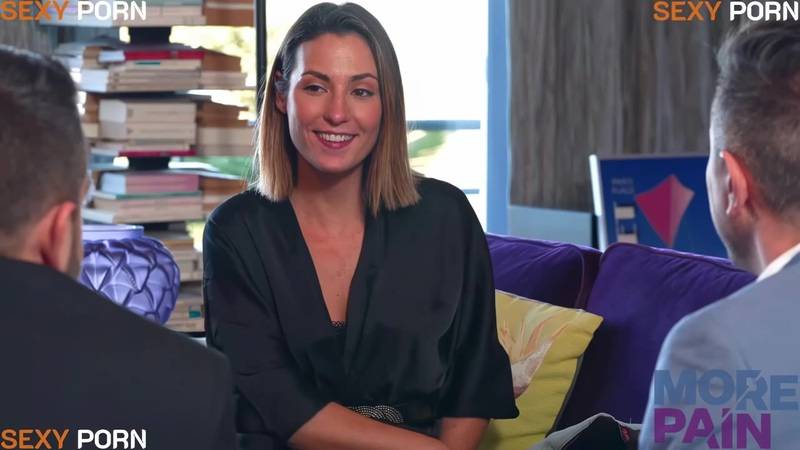 JacquieEtMichelTV Pam Finally Gets Her Revenge!