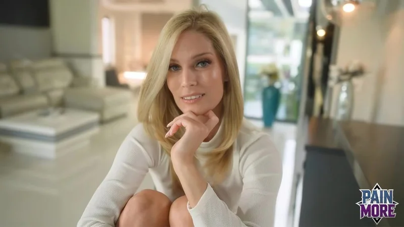 Onlyfans LifeSelector Candee Licious Butt Virgins & Dirty Minds