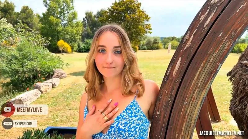 Onlyfans JacquieEtMichelTV Chloe Chevalier Chloe Wanted To Give Up