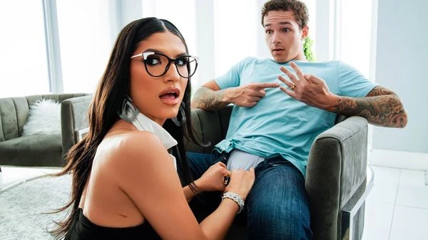 Brazzers - Zariah Aura - One Night Stand Needs More