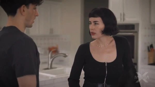 MissaX - Olive Glass - Protecting Mom