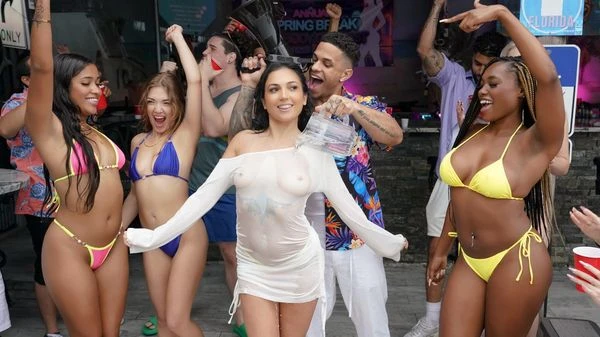 Realitykings - Mira Luv - Spring Break Booty