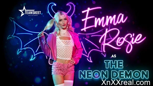 TeamSkeetAllStars - December Spotlight - Emma Rosie, Your Tiny Neon Demon