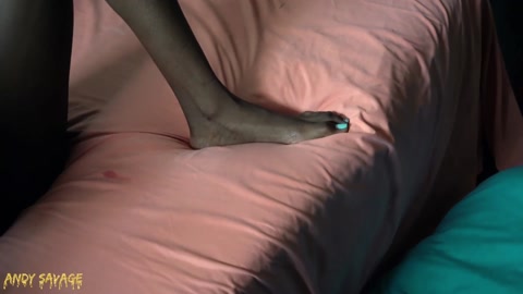 Petite woman receives creampie in intimate encounter