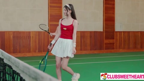 Wimbledon-Inspired Style at the Club